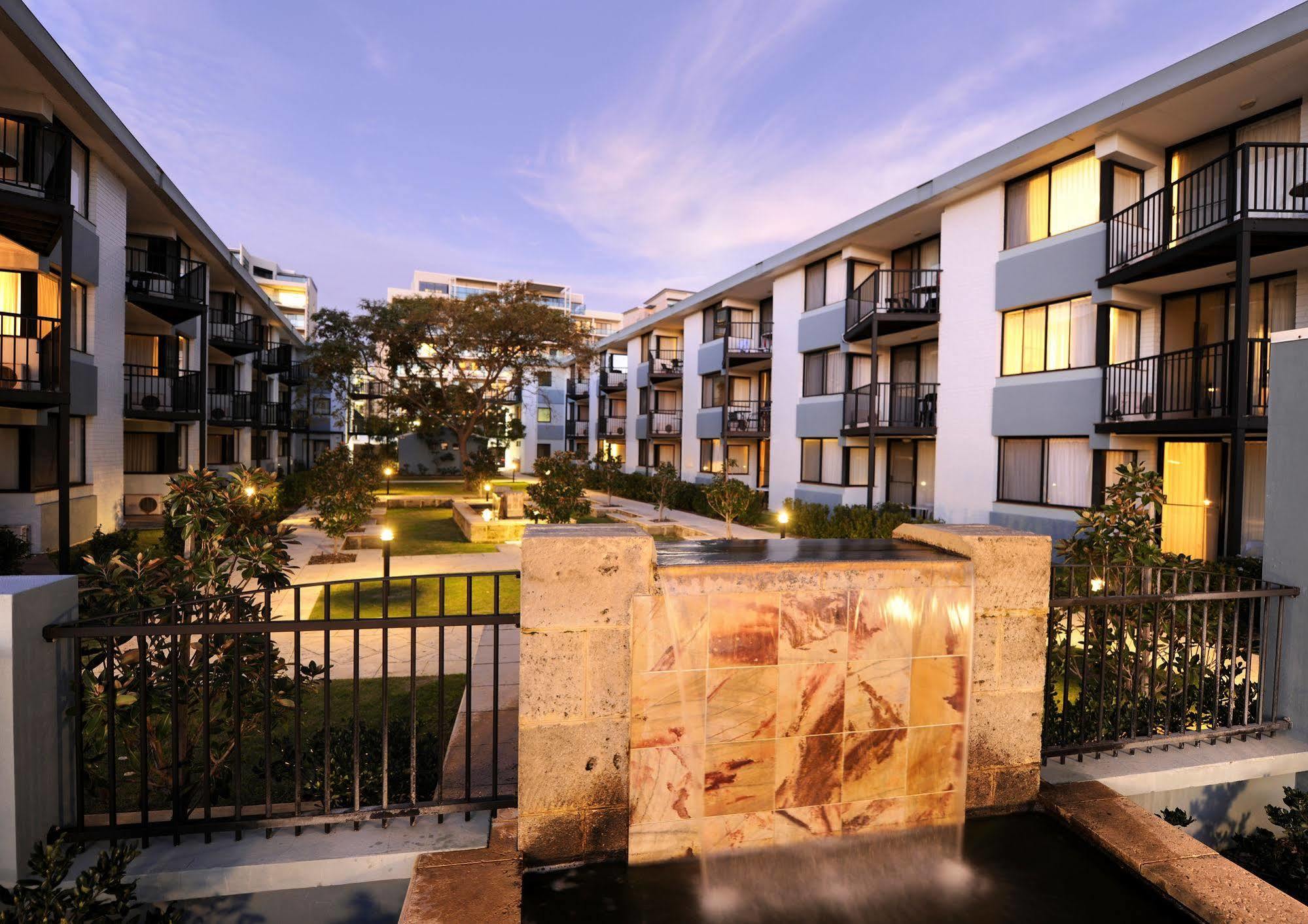 Lodestar Waterside Apartments Perth Luaran gambar